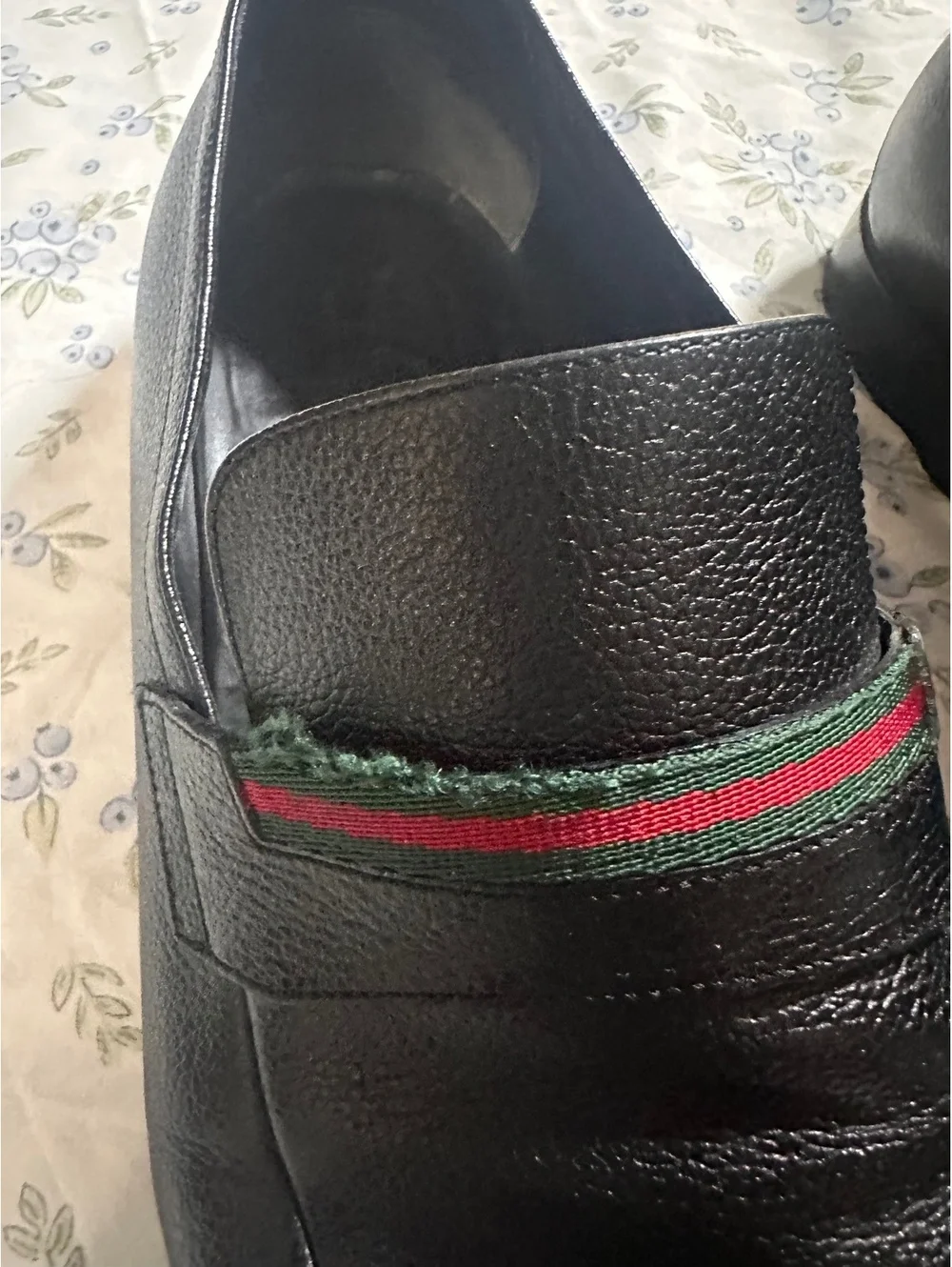 Gucci Black Leather Slip-On Loafers with Signature Webbing